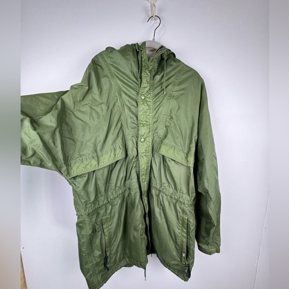 Helly Hansen Green Packable Anorak Style Nylon Windbreaker, Size Large - Picture 5 of 15